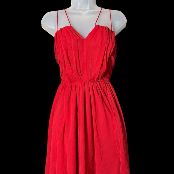 Love Fire Red Spaghetti Strap Fit & Flare Mini Dress Smocked Women’s Medium - Picture 2 of 11